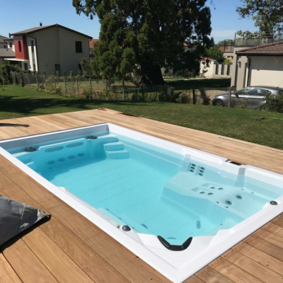 Party Swim Spa bazén s protiproudem